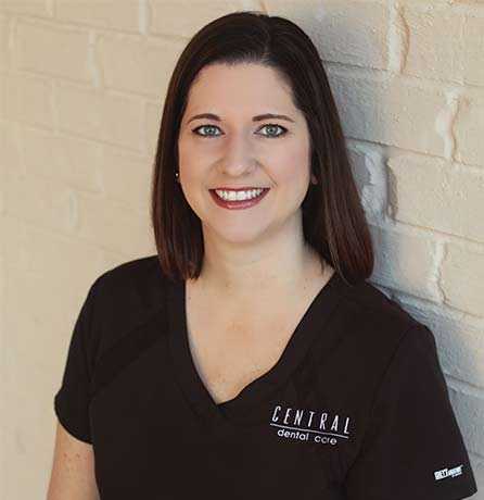 Kerri Dental Assistant | Central Dental Care